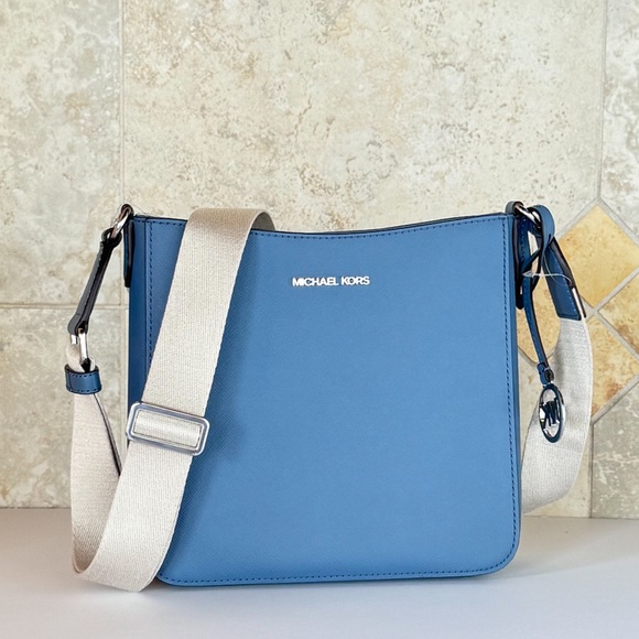 Michael Kors Jet Set Travel Small Shoulder Crossbody Bag Denim - Picture 4 of 16